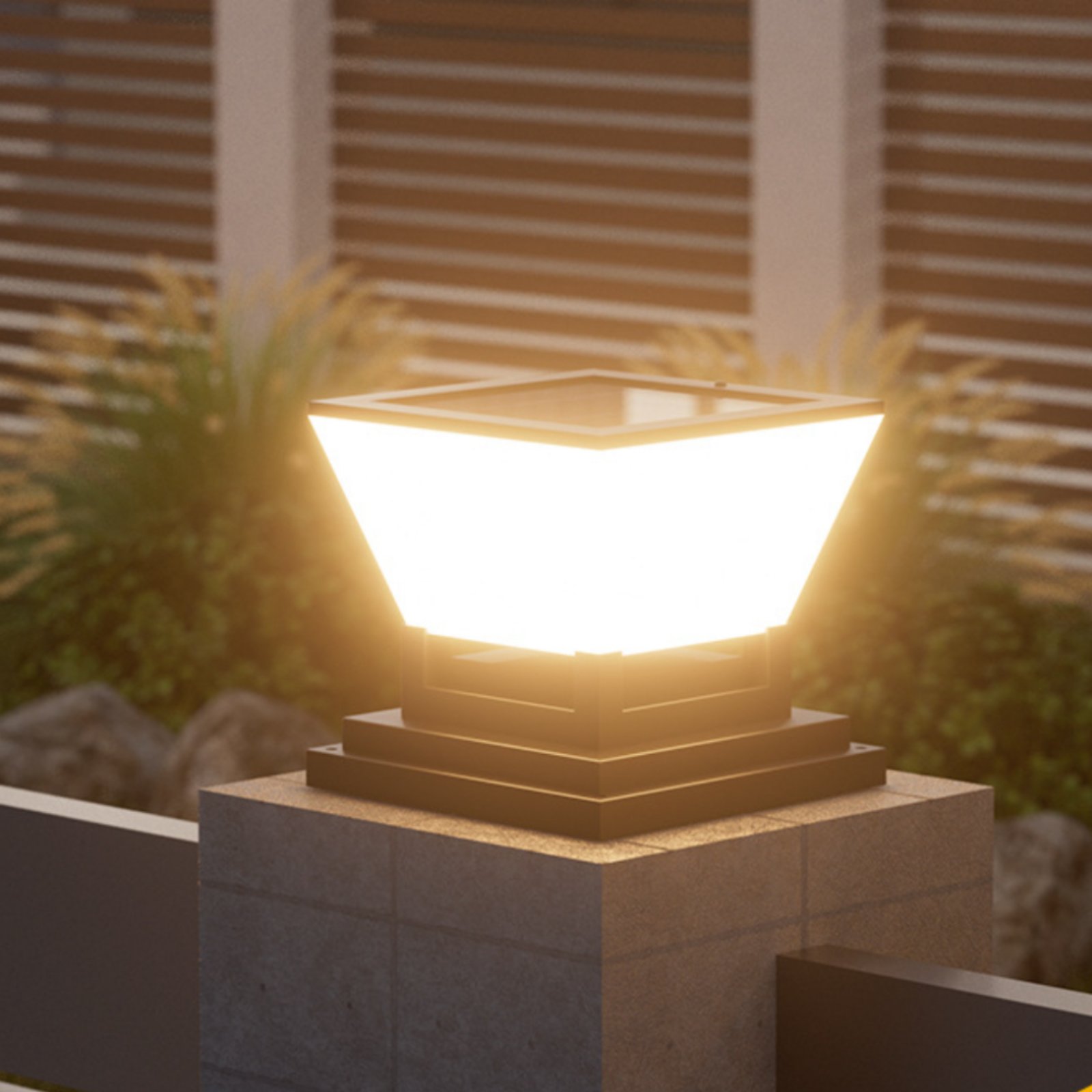 Outdoor Lighting Modern - Lampada Solare per Recinzioni Resistente all'Acqua,