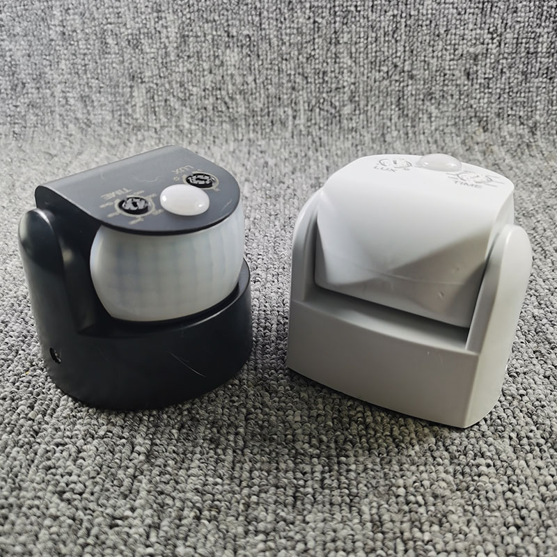 Nuovo sensore di movimento 220 - Outdoor Lighting Timer Switch recensione e prezzo