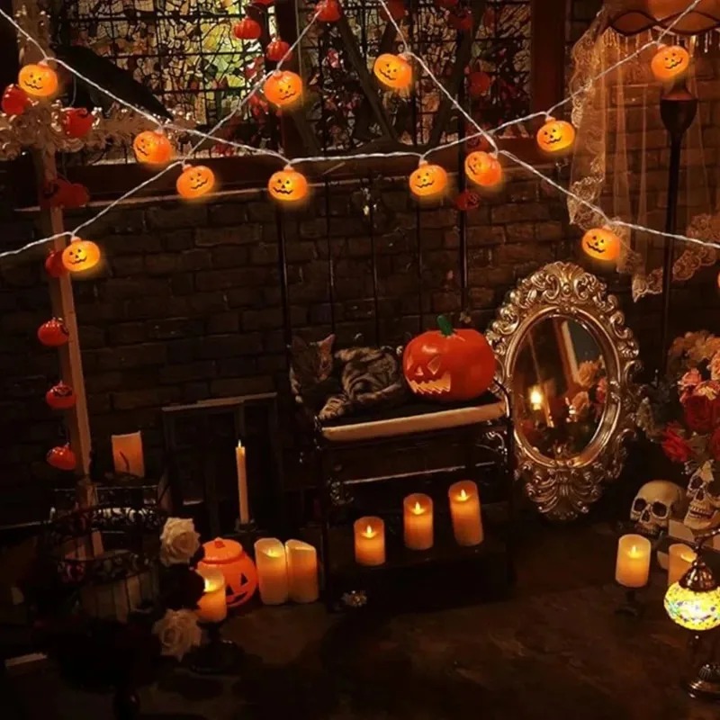 Luci a stringa di Halloween a  - Outdoor Lighting Lanterns recensione e prezzo